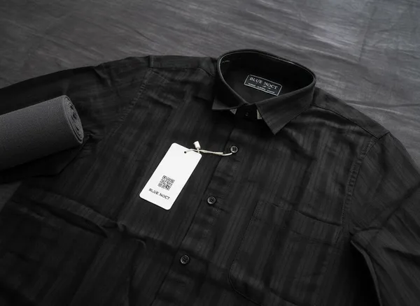 Black_Cotton_Blend_Regular_Fit_Plaid_Check_Casual_Shirt_For_Men