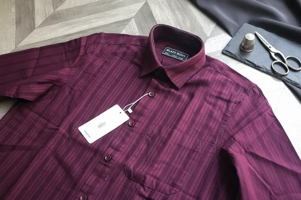 Maroon_Cotton_Blend_Regular_Fit_Striped_Formal_Shirt_For_Men