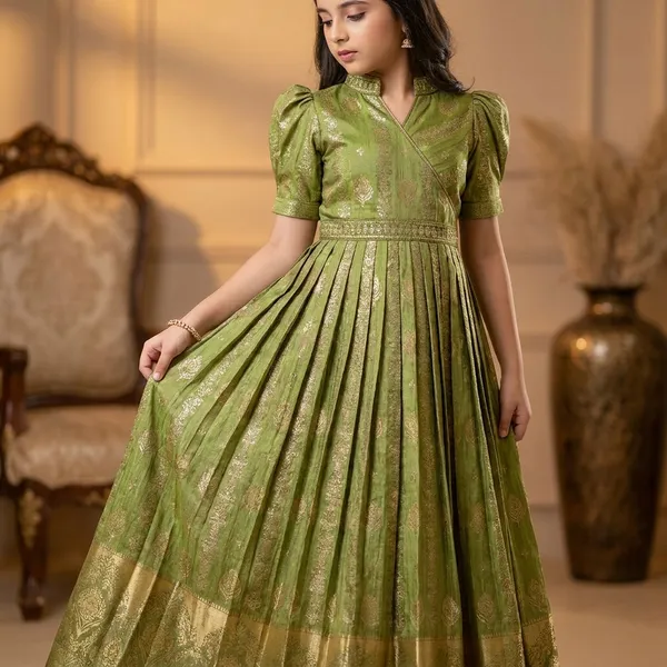 Indian_Green_Gown_For_Child