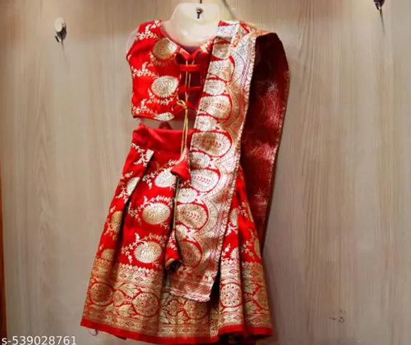 Multicolur_Silk_Premium_And_Elegant_Saree_For_Girls