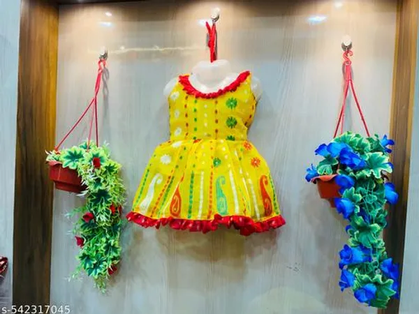 Yellow_Cotton_Premium_And_Elegant_Frock_For_Girls