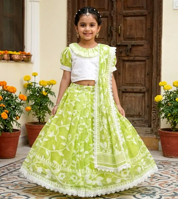 Kids_Ready_to_wear_saree