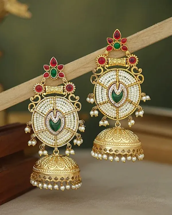 Ananta_Pink_And_Green_Jhumki_Earrings