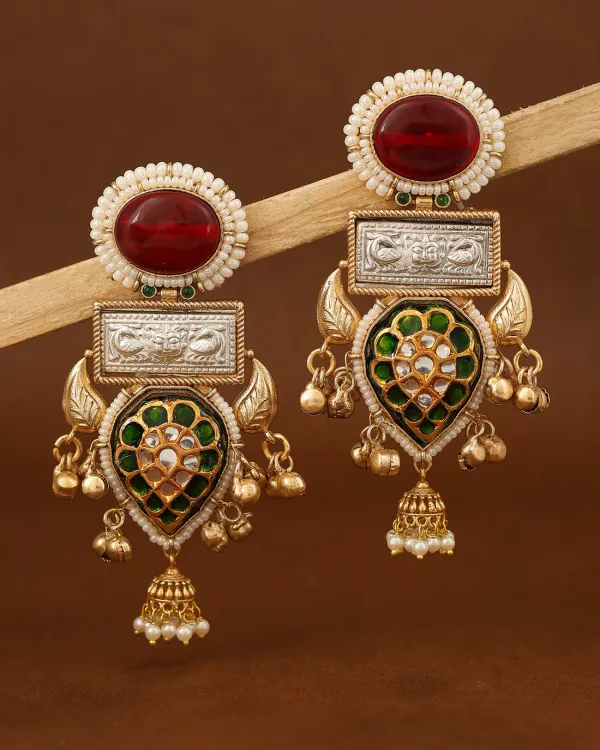 Maitra_Premium_Maroon_Dangler