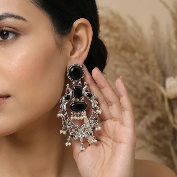Pushpa_Black_Dangler_Earrings
