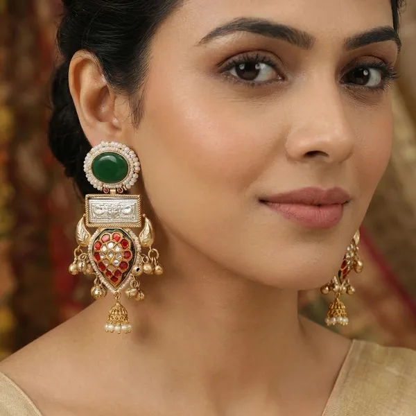 Maitra_Premium_Gold_Dangler