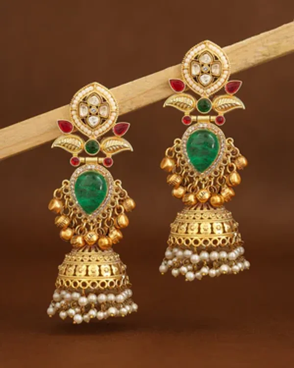 Sagarika_Golden_Jhumki_Earrings