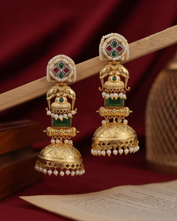 Parikha_Gold_Jhumki_Earrings