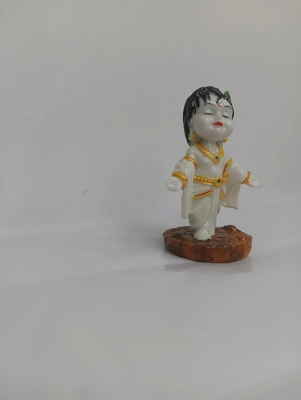 White_Krishna_Resin_Miniature