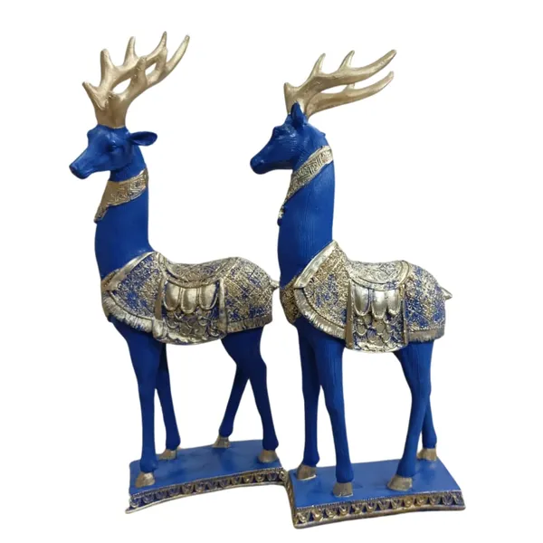 Multicolor_Resin_Reindeer_Figurine