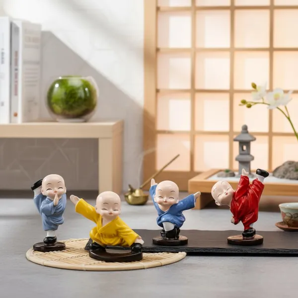 Kung_Fu_Monk_Miniature_Statue_Set