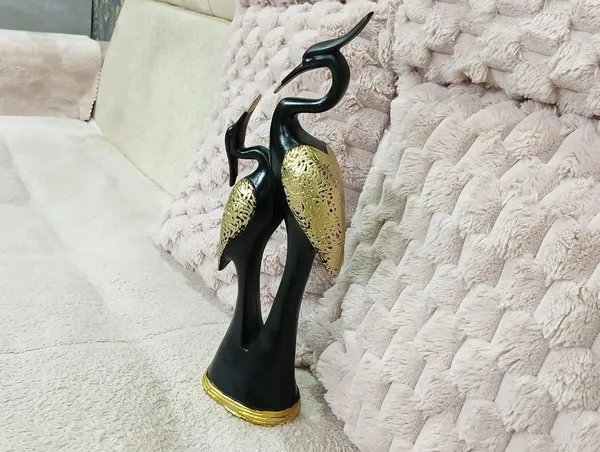 White_Crane_Bird_Statue
