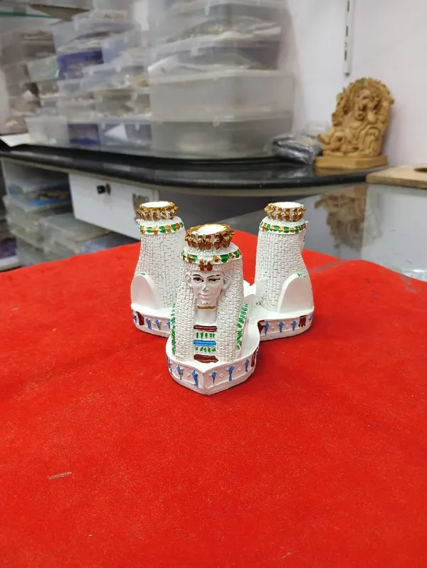 Multicolor_Egyptian_Queen_Candle_Holder_Set_Resin_Statue