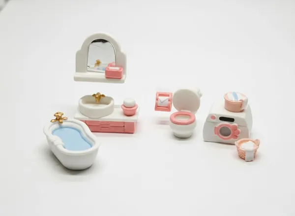 White_Dollhouse_Bathroom_Furniture_Set