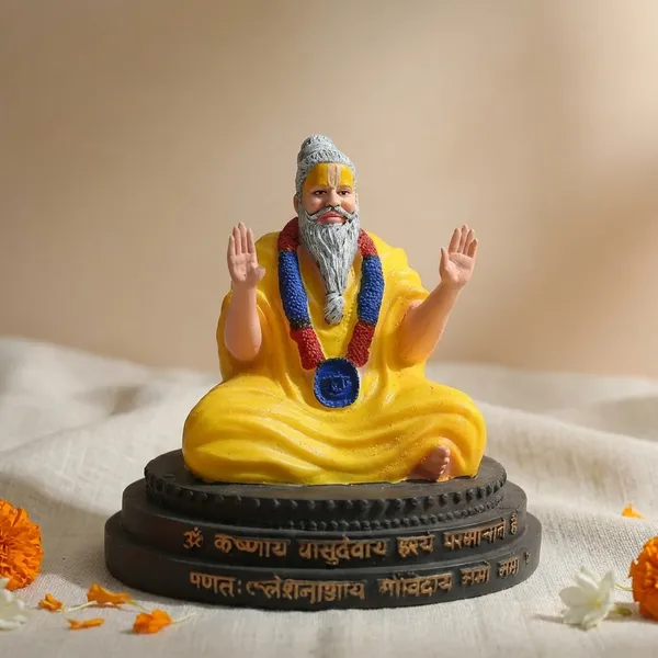 Yellow_Premanand_Ji_Maharaj_Polyresin_Idol