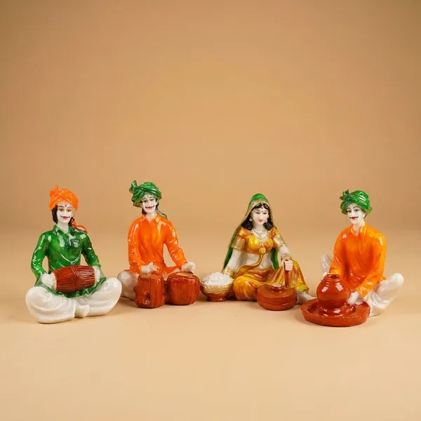 Multicolor_Rajasthani_Musician_And_Village_Lady_Figurine_Set