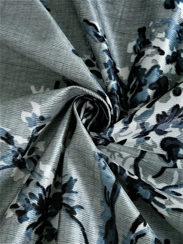 Super_Platinum_Room_Darking_Curtain_With_Heavy_Tape_And_Heavy_Eyelet_Rings_(Pack_Of_3_Curtains)_Living_Room_Curtain