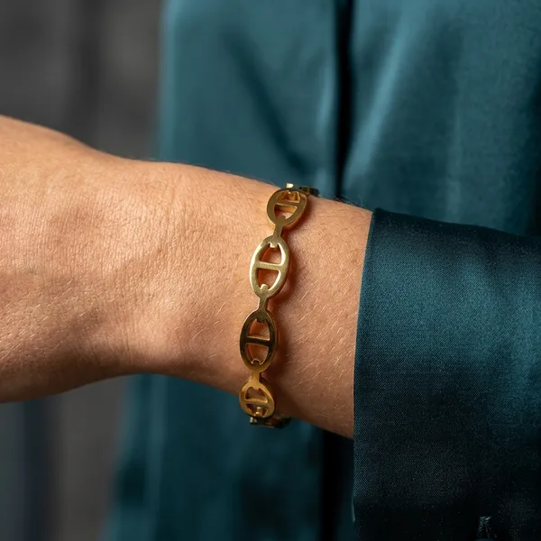 Geometric_Gold_Link_Bracelet