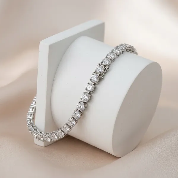 Sparkling_Silver-Tone_Cubic_Zirconia_Tennis_Bracelet