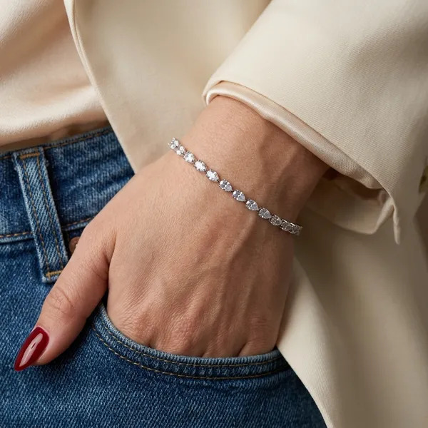 Sparkling_Silver-Tone_Cubic_Zirconia_Tennis_Bracelet