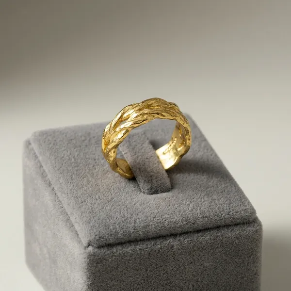 Golden_Textured_Braided_Ring