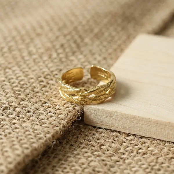 Golden_Textured_Braided_Ring