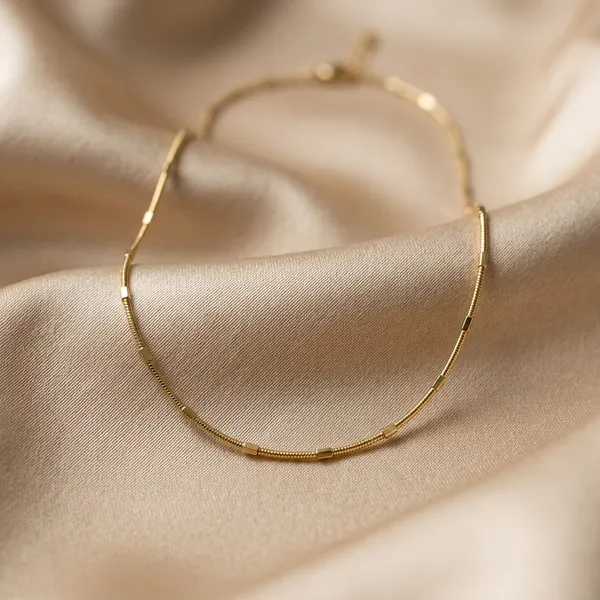 Elegant_Gold-Tone_Bar_Link_Chain