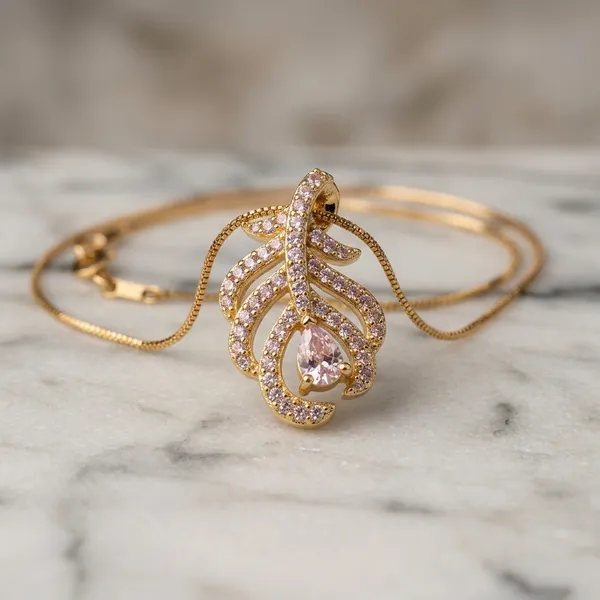 Golden_Crystal_Feather_Pendant_Chain