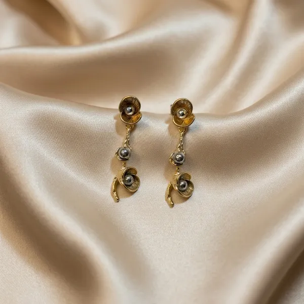 Golden_Blossom_Drop_Earrings