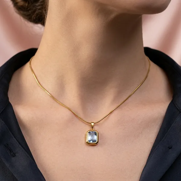 Emerald-Cut_Crystal_Gold_Pendant_Chain
