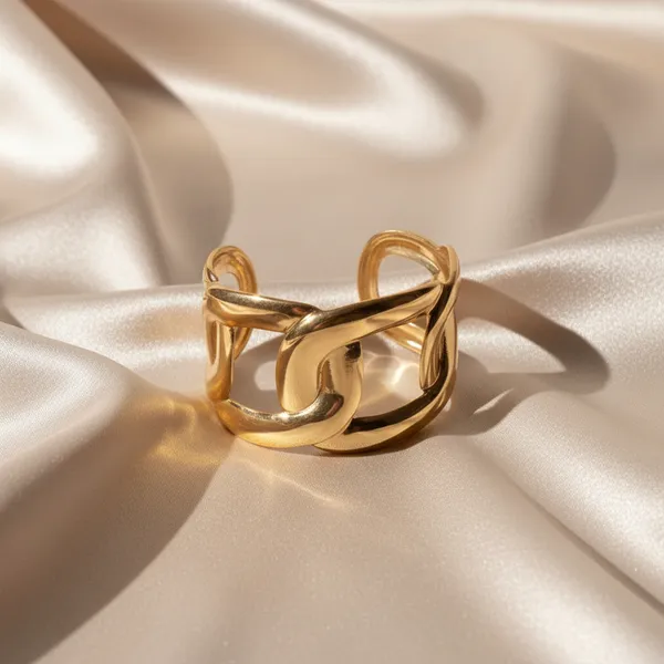 Bold-Gilded_Link_Bracelet