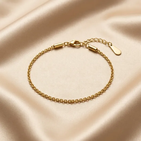 Minimalist_14K_Gold_Tone_Box_Chain_Bracelet
