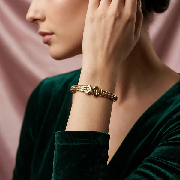 Golden_Cross_Textured_Bangle