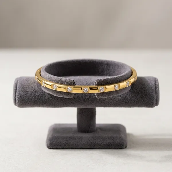 Radiant_Gold_Zirconia_Bracelet