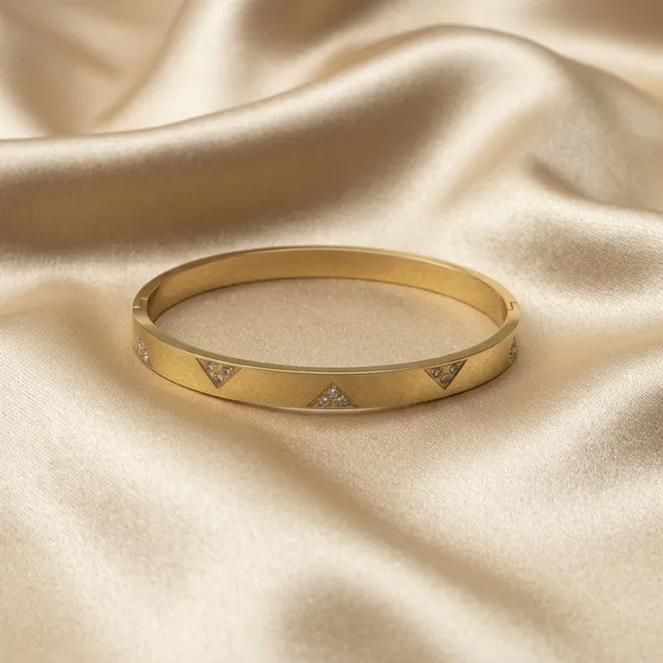 Geometric_Crystal_Inlay_Bracelet
