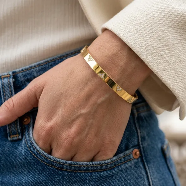 Geometric_Crystal_Inlay_Bracelet