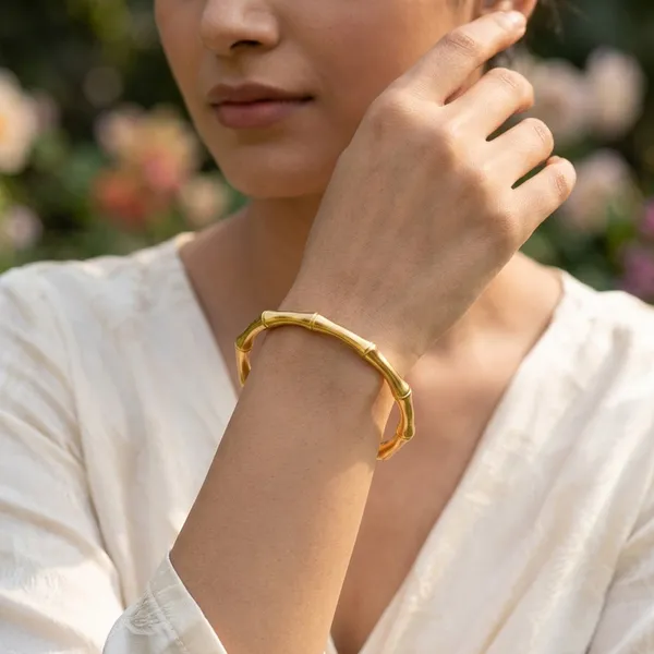 Minimalist_Gold_Bamboo_Cuff_Bracelet_for_Women_�??_Open_Adjustable_Luxury_Bangle_Bracelet