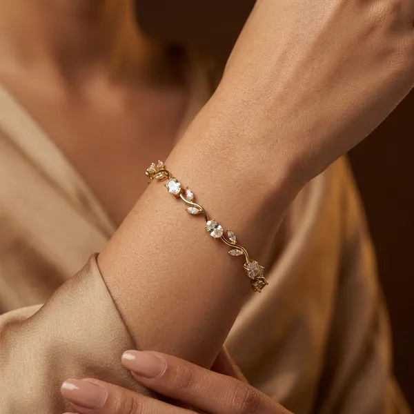 Nimi_House_Celestial_Crystal_Grace_Gold_Bracelet_For_Women
