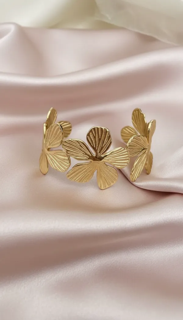 Gilded_Blossom_Cuff