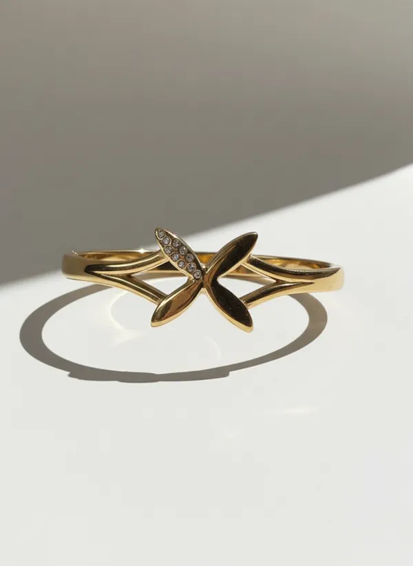 Radiant_Gold_Floral_Bangle_Bracelet