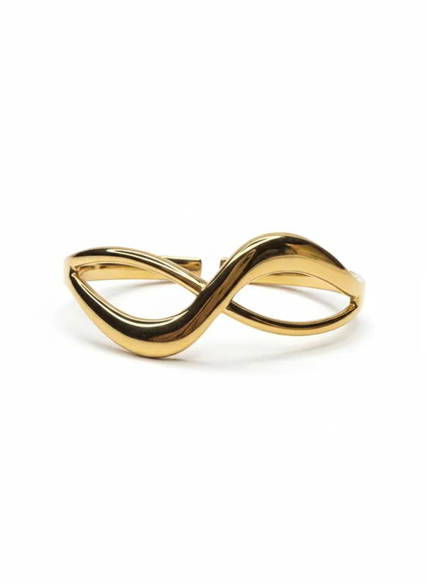 Sculptural_Infinity_Gold_Bracelet
