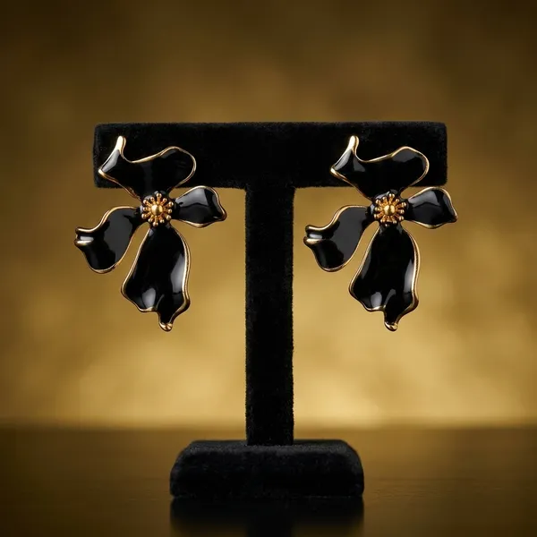 Black_Enamel_Floral_Stud_Earrings