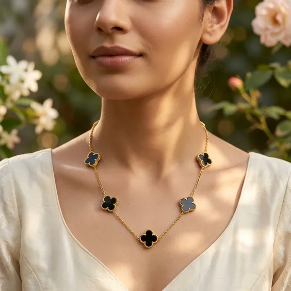 Gold_and_Mother_of_Pearl_Clover_Necklace