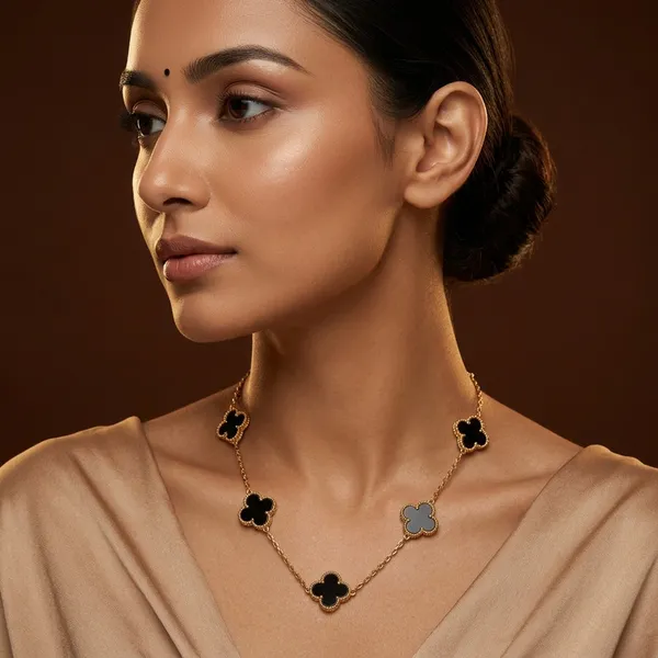 Gold_and_Mother_of_Pearl_Clover_Necklace