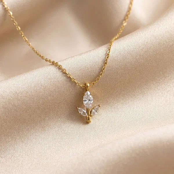 Nimi_House_Crystal_Bloom_Grace_Gold_Pendant_Necklace_For_Women