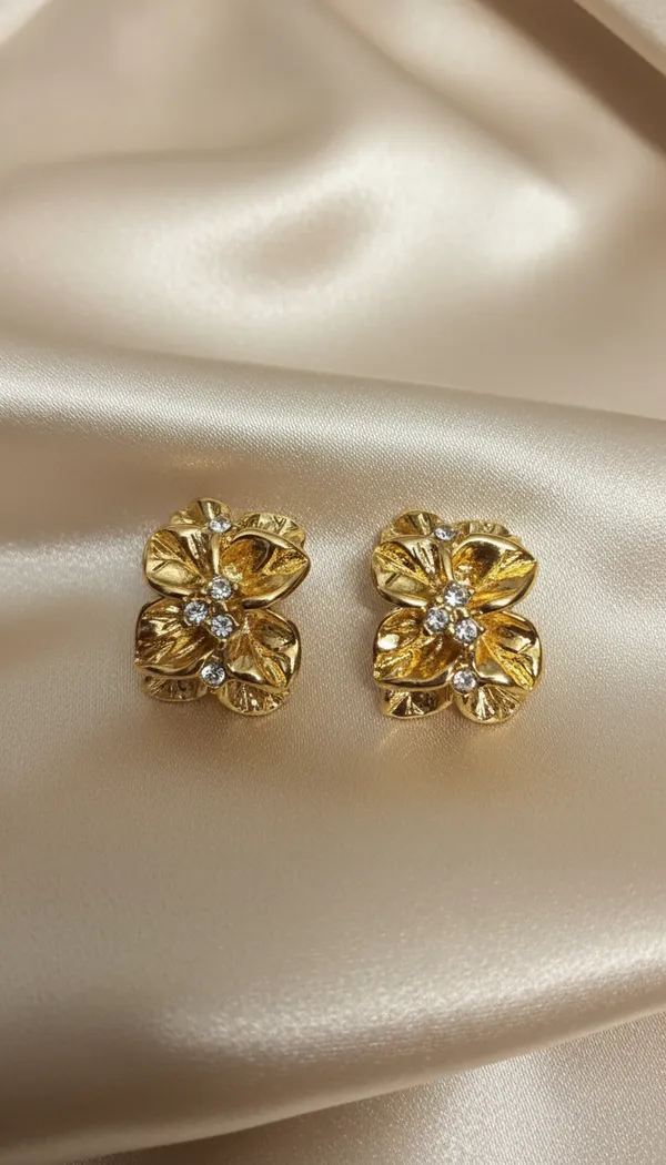 Elegant_Anti-Tarnish_Gold_Floral_Stud_Earrings_with_CZ_Accents