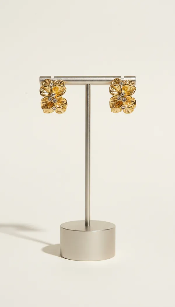 Elegant_Anti-Tarnish_Gold_Floral_Stud_Earrings_with_CZ_Accents