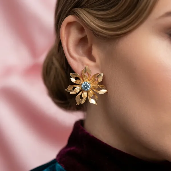 Golden_Bloom_Crystal_Earrings