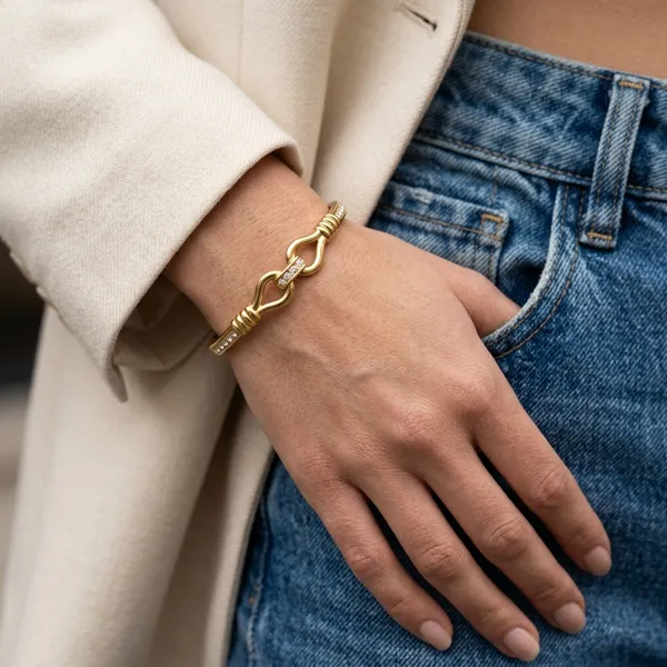 Regal_Pave_Bangle_Bracelet