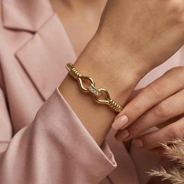 Regal_Pave_Bangle_Bracelet